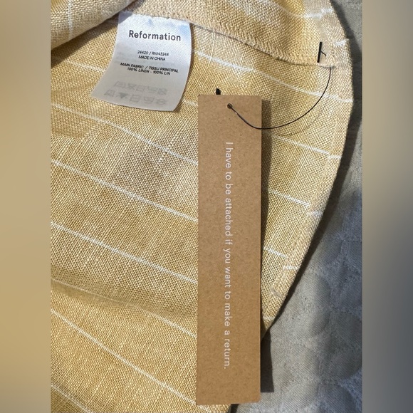 Miso Linen Reformation Dress - Picture 7 of 7